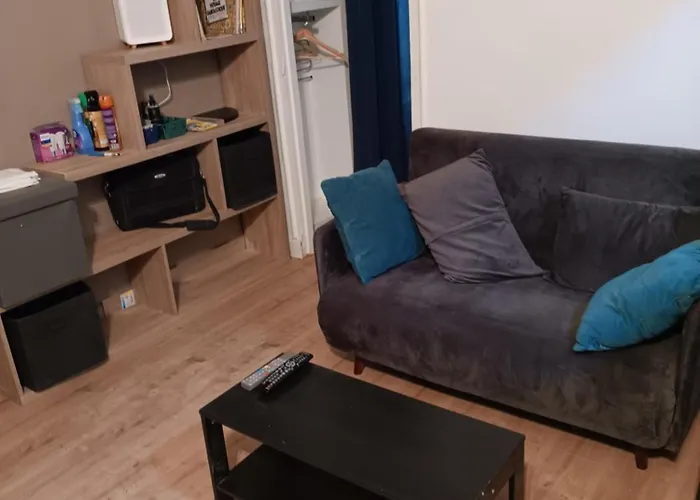 Studio Au Pied De La Basilique Du Sacre Coeur Apartman Párizs